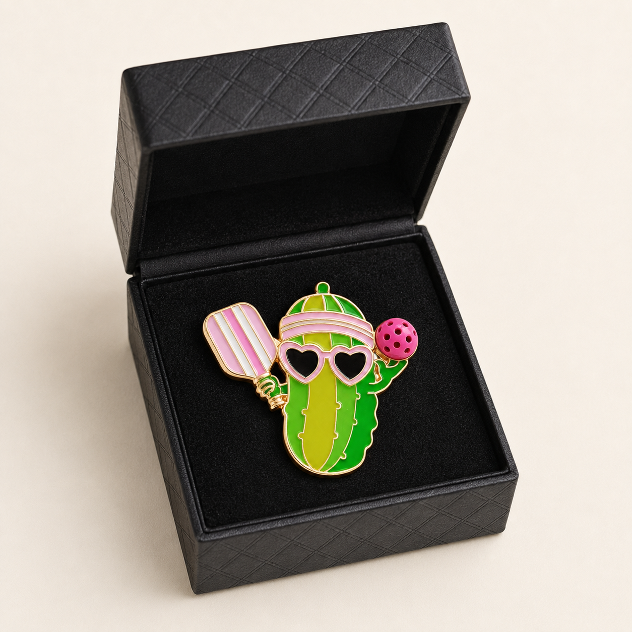 Pickleball brooch pin dimensions and product detail